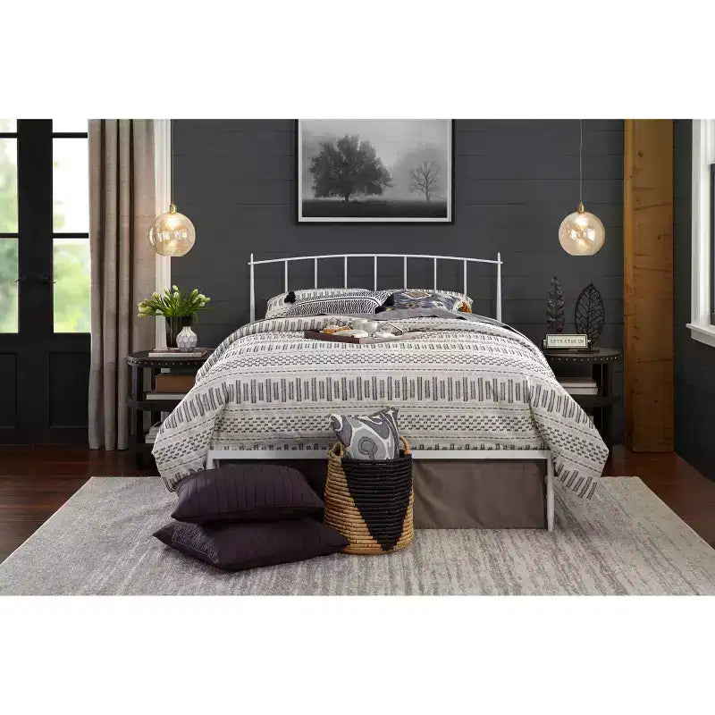 Queen Nina Metal Bed - Lifestorey